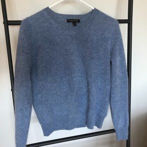 Banana Republic 100% Cashmere Crew Neck Sweater Blue, Size S